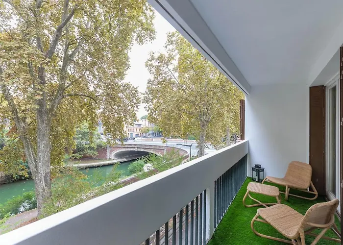 Frida - 2 - Balcon *